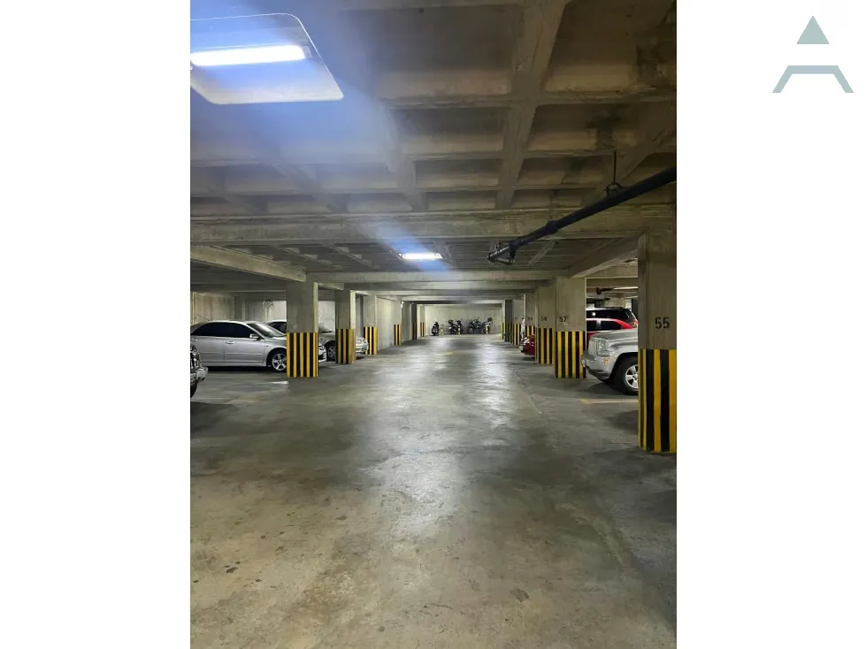 Se vende/alq Apto244m² 2h+s/3b+s/3p Las Mesetas de Santa Rosa de Lima - 31