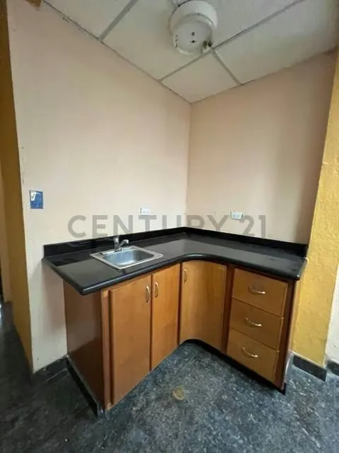 Galpón En Alquiler, en Castillito, Puerto Ordaz - 20
