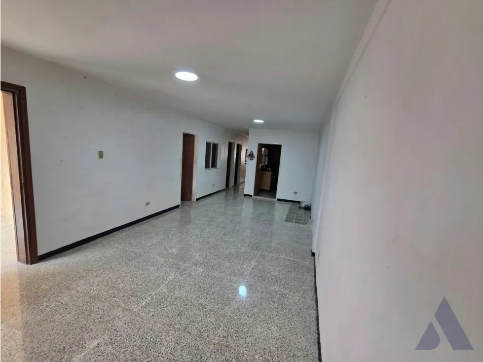 Alquilo casa 375m2 Montecristo 3364 - 11