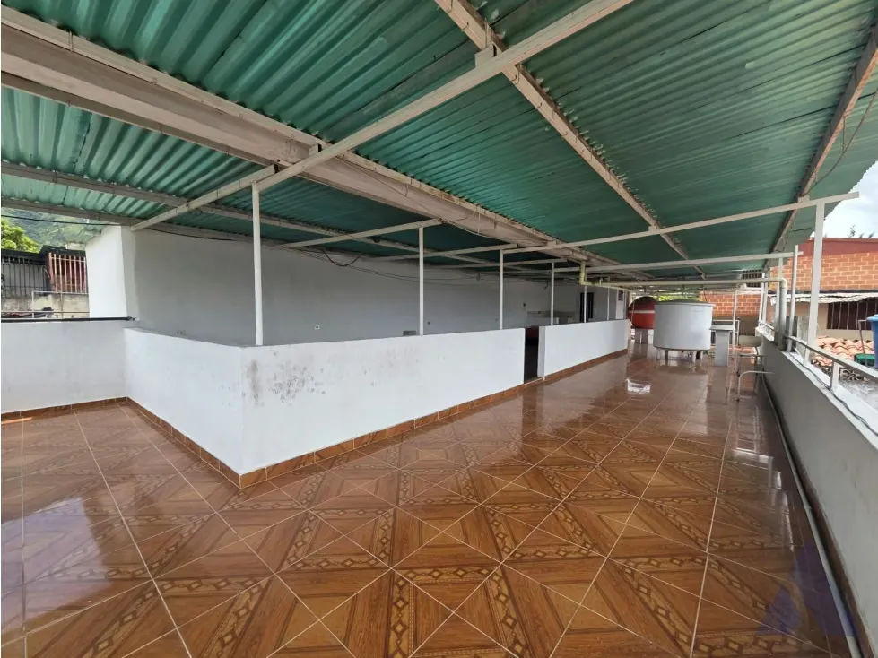 Alquilo casa 375m2 Montecristo 3364 - 21