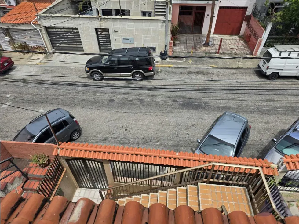 Alquilo casa 375m2 Montecristo 3364 - 23
