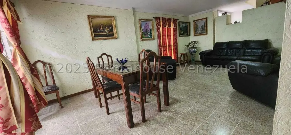 Casa (Multipes Niveles) en Venta en San Bernardino, Distrito Metropolitano - 17