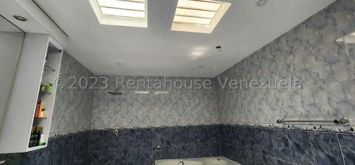 Casa (Multipes Niveles) en Venta en San Bernardino, Distrito Metropolitano - 49