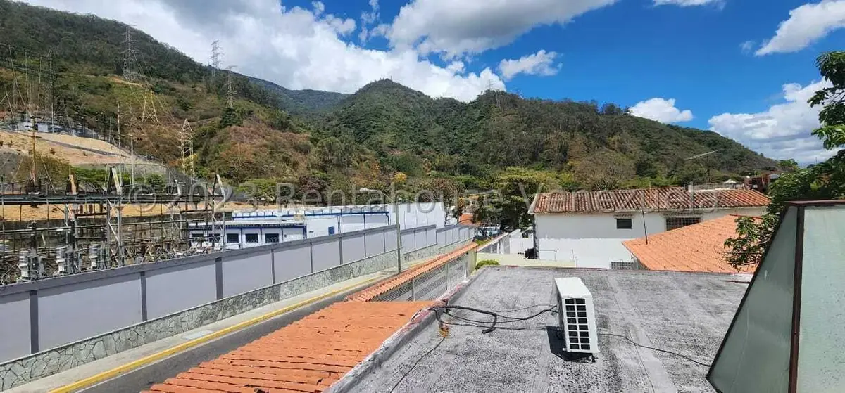 Casa (Multipes Niveles) en Venta en San Bernardino, Distrito Metropolitano - 76