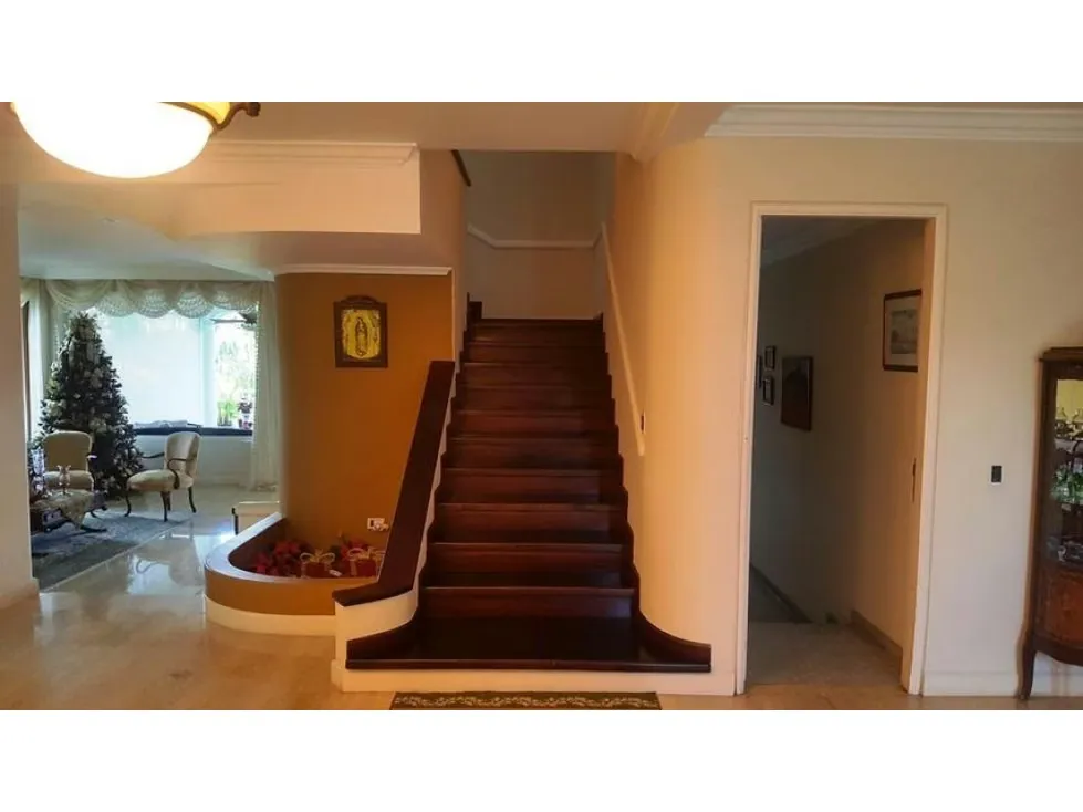 Venta Casa Lomas de La Lagunita 740m2 - 11