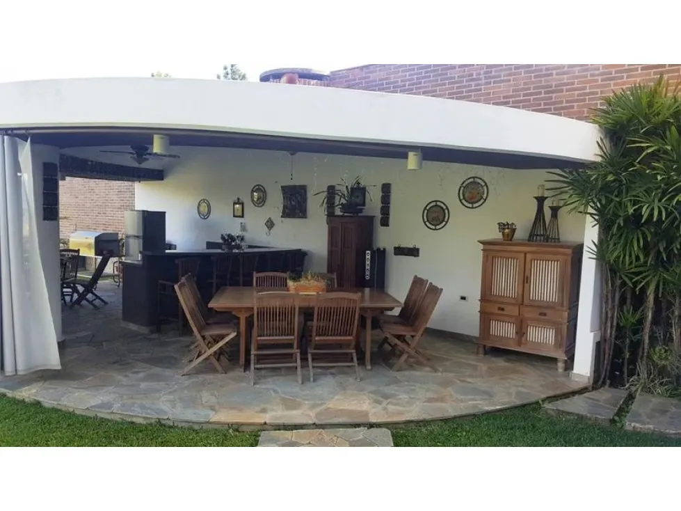 Venta Casa Lomas de La Lagunita 740m2 - 8