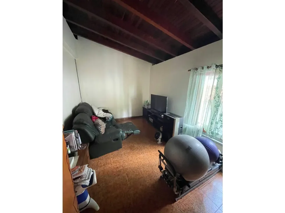 Amplia Y Cómoda Casa En Venta Cerro Verde 1000m2 12h/10b/8p - 18