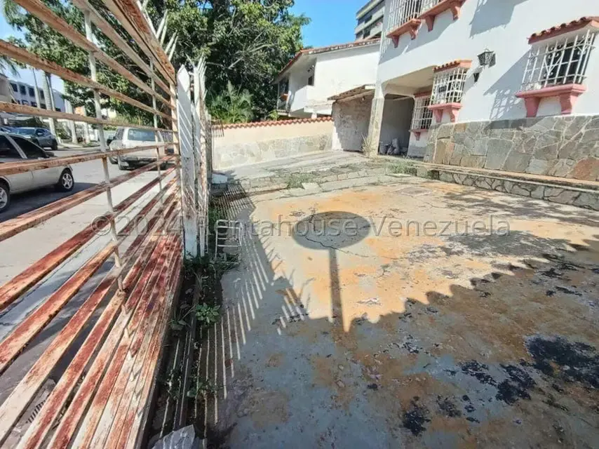 Casa (Duplex) en Alquiler en La Viña, Carabobo - 17