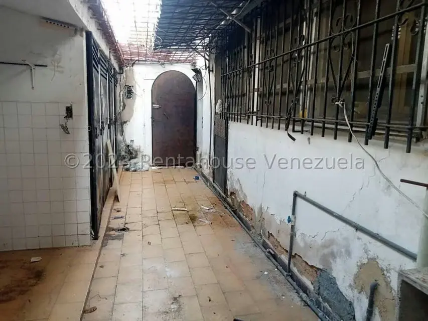 Casa (Duplex) en Alquiler en La Viña, Carabobo - 8