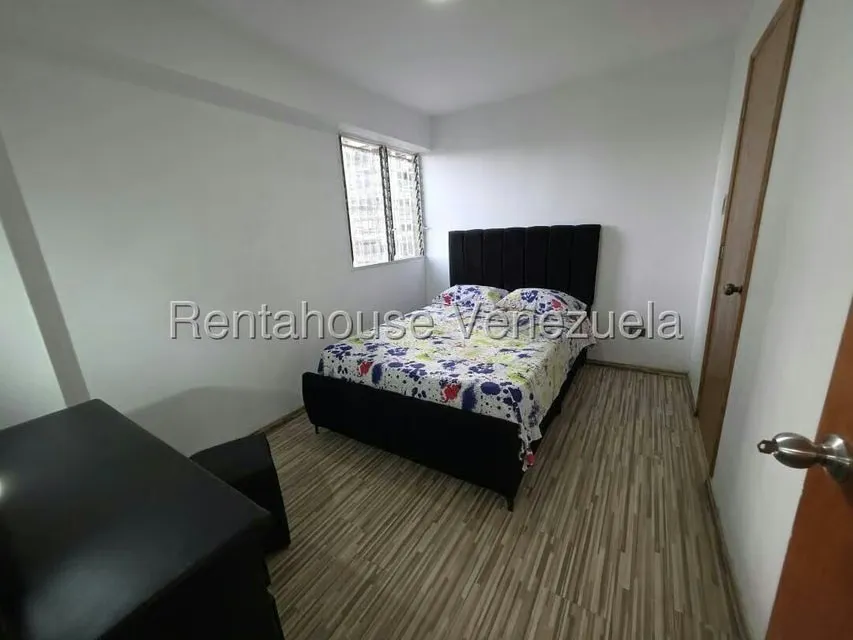 Apartamento (1 Nivel) en Alquiler en San Martin, Distrito Metropolitano - 26