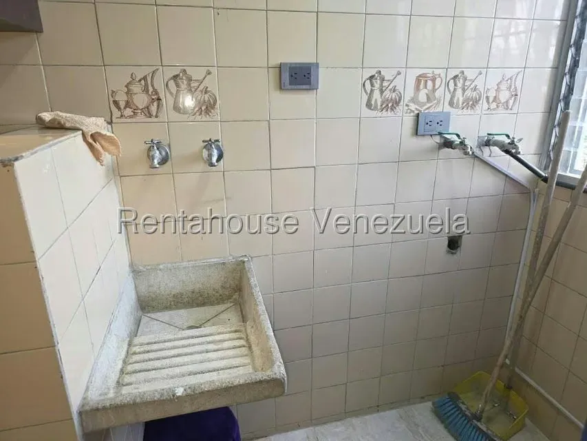 Apartamento (1 Nivel) en Alquiler en San Martin, Distrito Metropolitano - 10