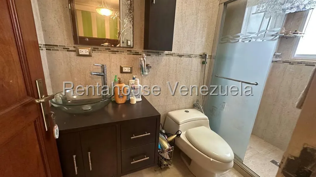 Apartamento (1 Nivel) en Venta en Montalban I, Distrito Metropolitano - 17