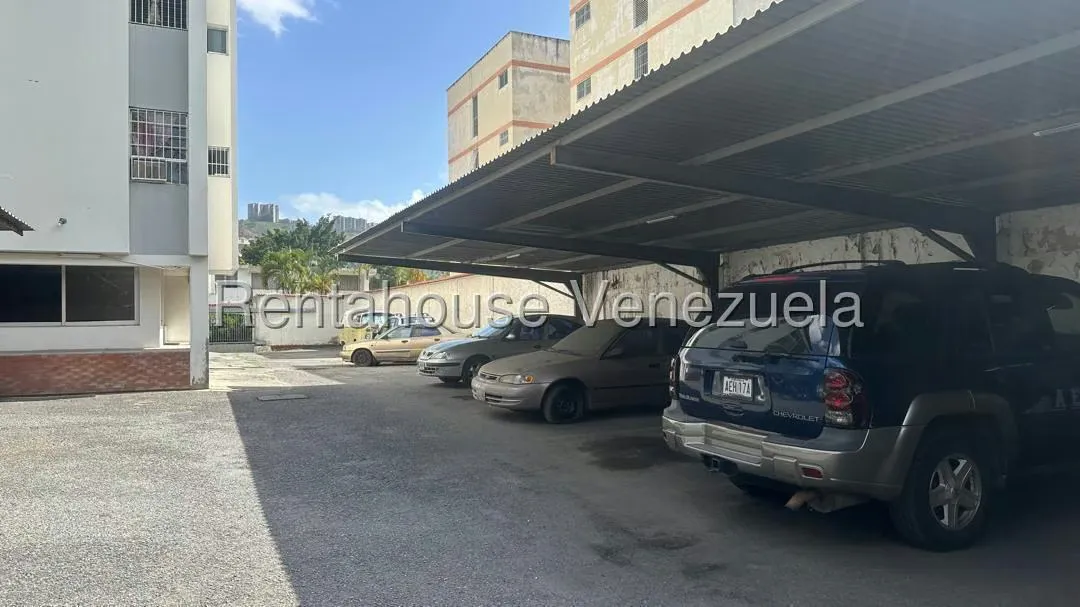Apartamento (1 Nivel) en Venta en Montalban I, Distrito Metropolitano - 21