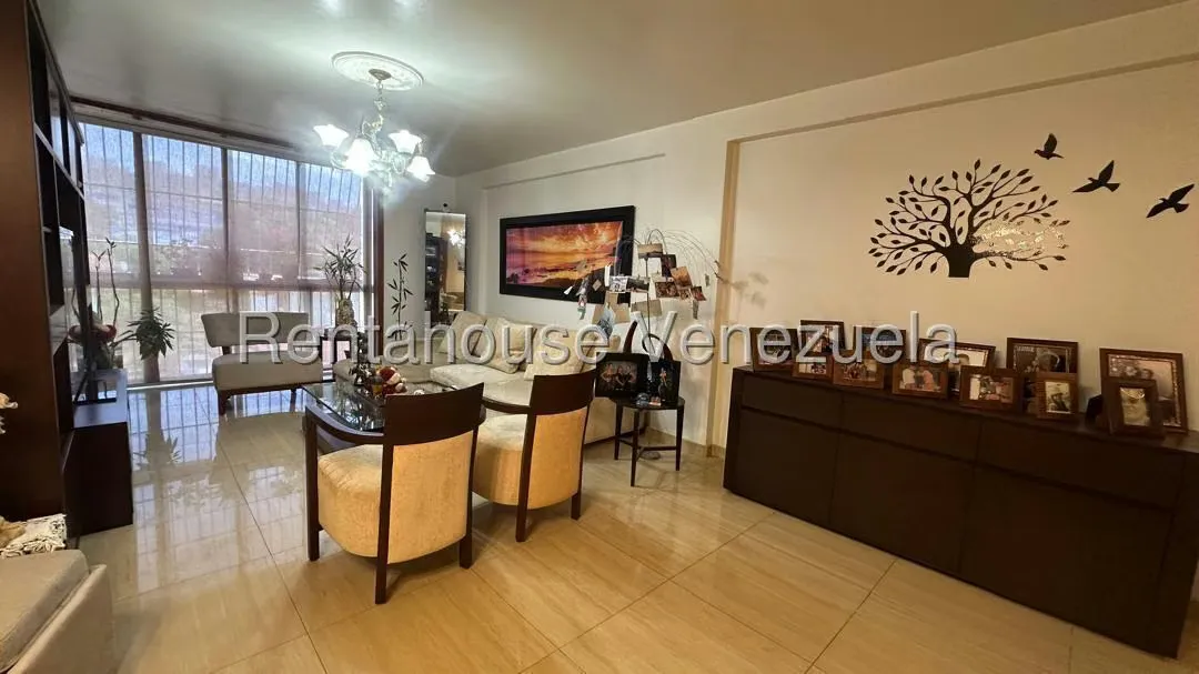 Apartamento (1 Nivel) en Venta en Montalban I, Distrito Metropolitano - 3