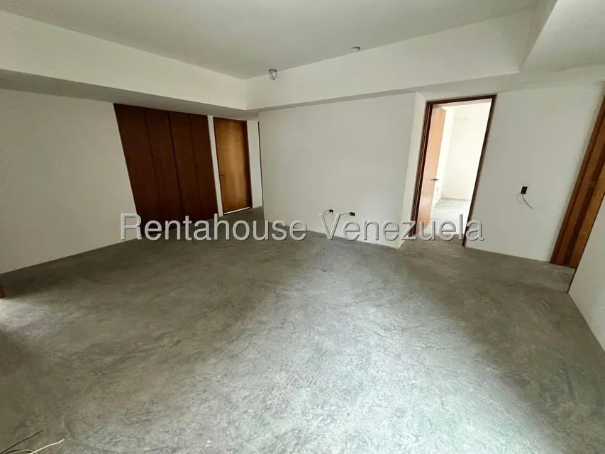 Apartamento (1 Nivel) en Venta en Mirador de Los Campitos I, Distrito Metropolitano - 11