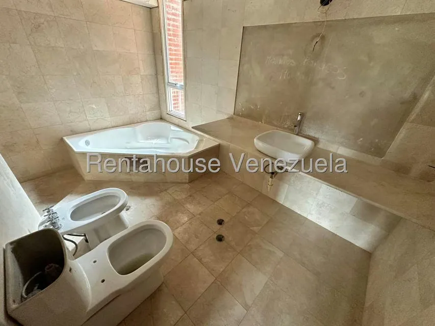 Apartamento (1 Nivel) en Venta en Mirador de Los Campitos I, Distrito Metropolitano - 16
