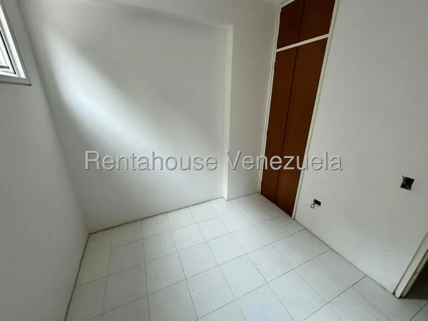 Apartamento (1 Nivel) en Venta en Mirador de Los Campitos I, Distrito Metropolitano - 22