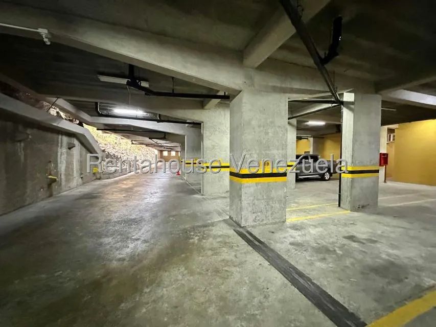 Apartamento (1 Nivel) en Venta en Mirador de Los Campitos I, Distrito Metropolitano - 31