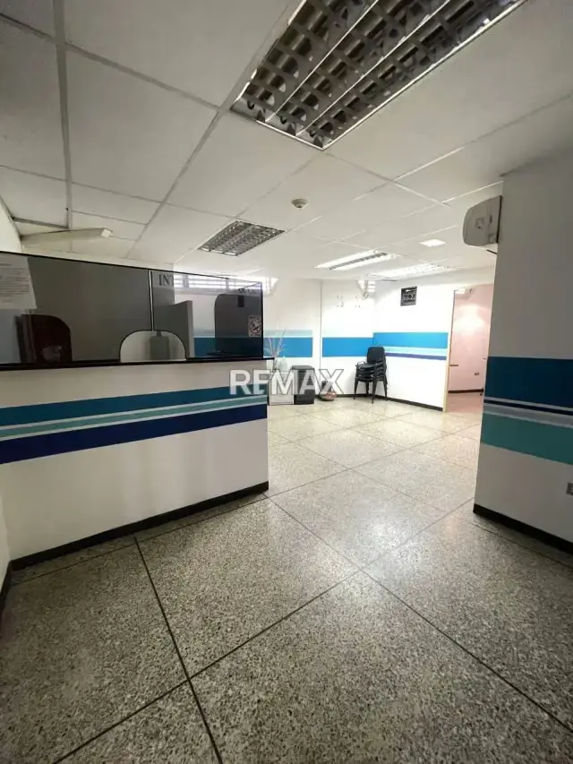OFICINA EN ALQUILER , AV MIRANDA