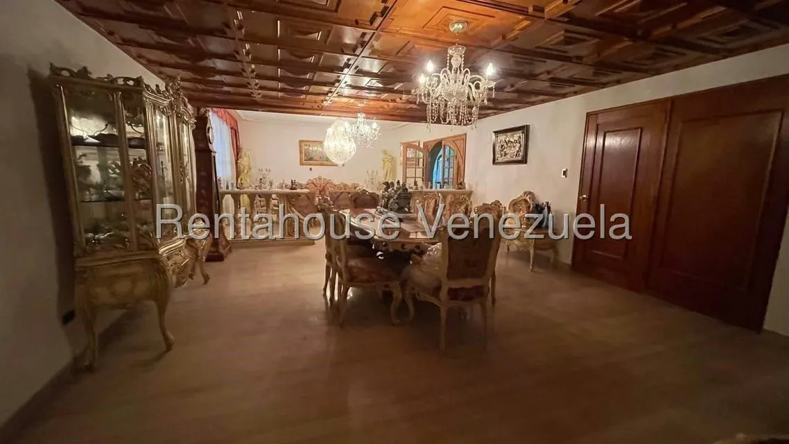 Casa (Multipes Niveles) en Venta en Prados del Este, Distrito Metropolitano - 5