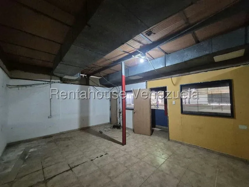 Local Comercial en Alquiler en Punta Cardon, Falcon - 12