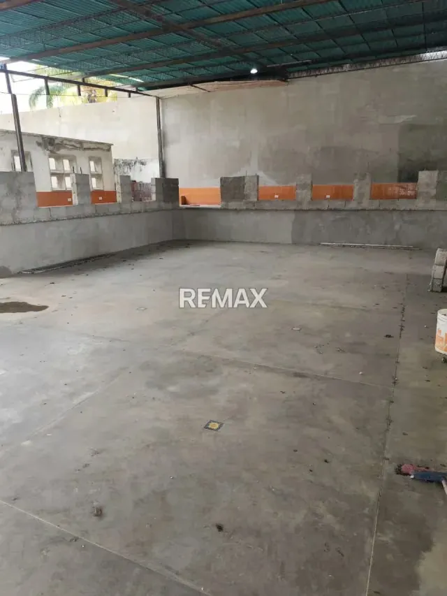 Alquiler Para Ventas de Comida - 3