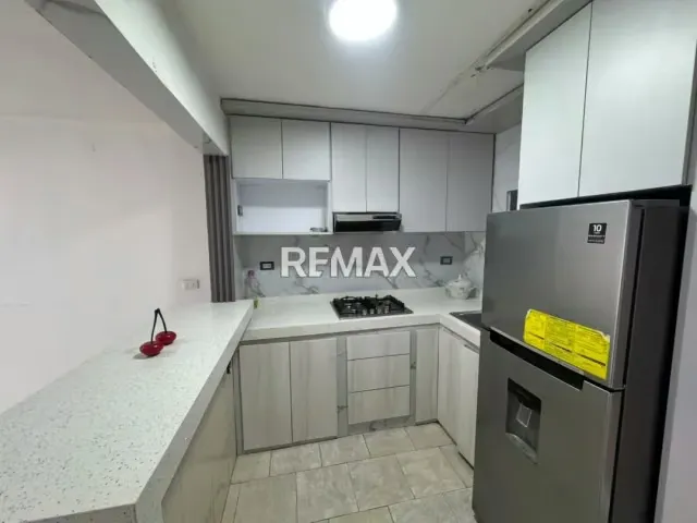 CASA EN VENTA URB. ROCA DEL NORTE - 6