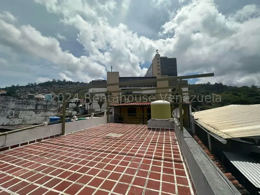Casa (Colonial) en Venta en El Hatillo, Distrito Metropolitano - 31