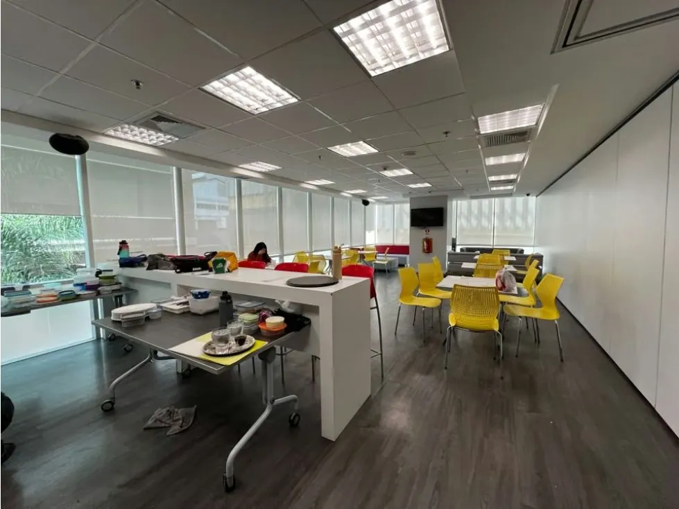 Bella oficina en CIUDAD CENTER-517M2- Venta - 4
