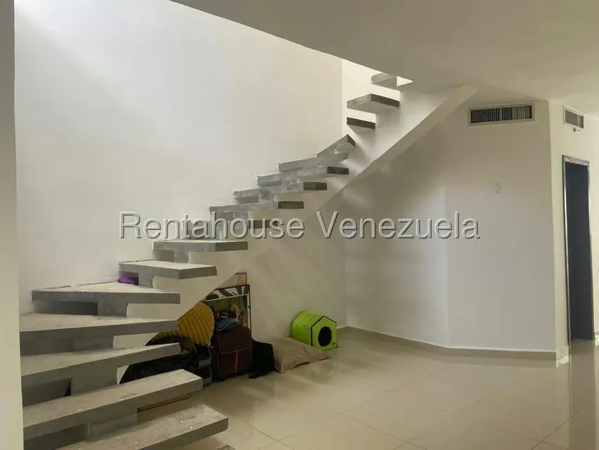 Townhouse (Duplex) en Venta en Costa Azul, Nueva Esparta - 5