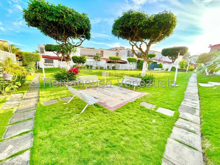 Casa (1 Nivel) en Venta en El Parral, Lara - 33