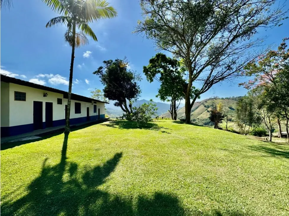 Se vende finca 19 hectareas San Casimiro - 78