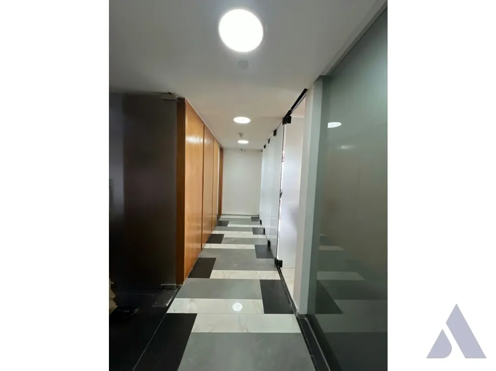 Vendo oficina 250m2 La Castellana 5665 - 11