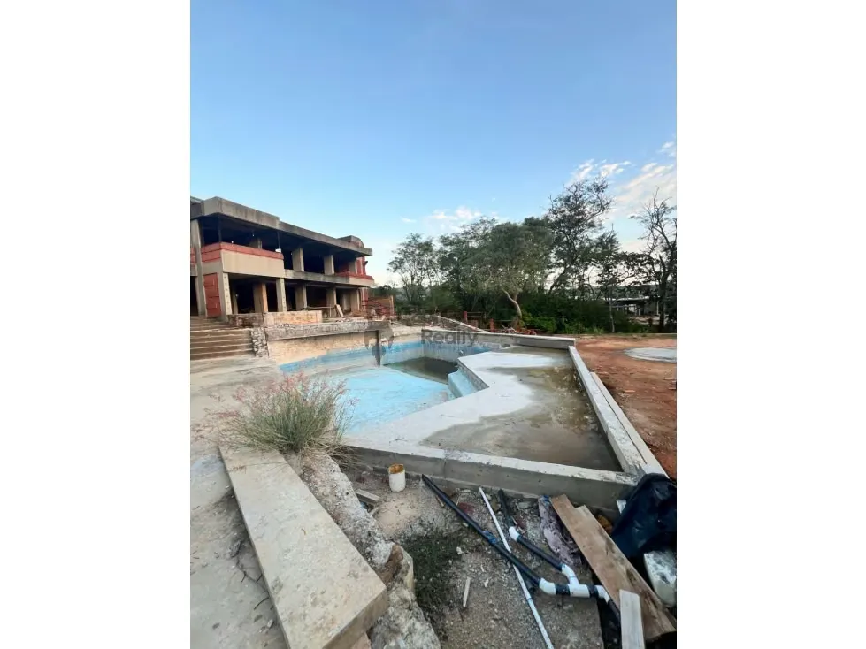 Venta de casa a remodelar Guataparao Country Club