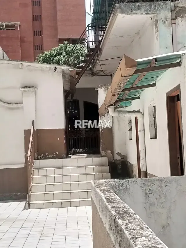 Excepcional Casa Hotel de 1.627 m² en Pleno Centro de Caracas: Alta Rentabilidad y Ubicación Estratégica - 14