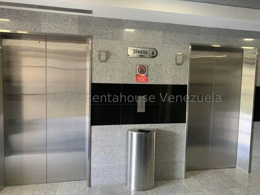 Oficina en Alquiler en Macaracuay, Distrito Metropolitano - 8