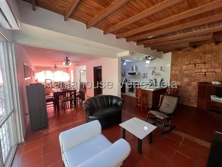 Casa (Duplex) en Alquiler en Centro, Lara - 11