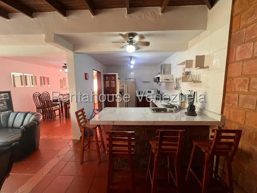 Casa (Duplex) en Alquiler en Centro, Lara - 16