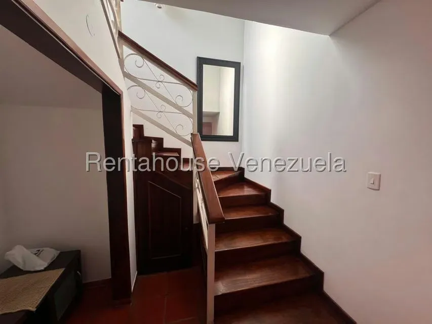 Casa (Duplex) en Alquiler en Centro, Lara - 17