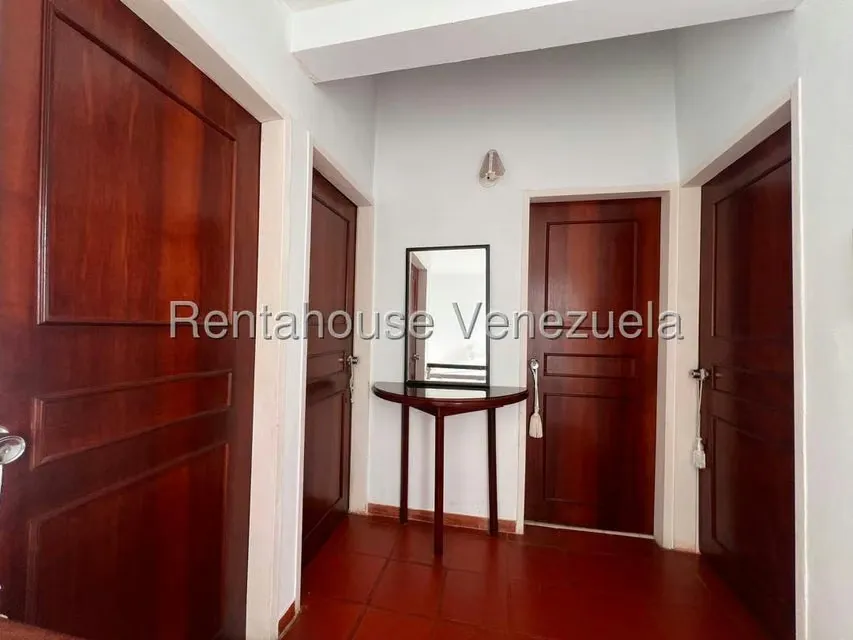 Casa (Duplex) en Alquiler en Centro, Lara - 18