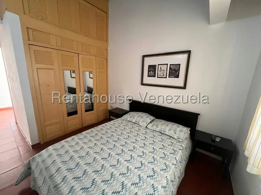 Casa (Duplex) en Alquiler en Centro, Lara - 21