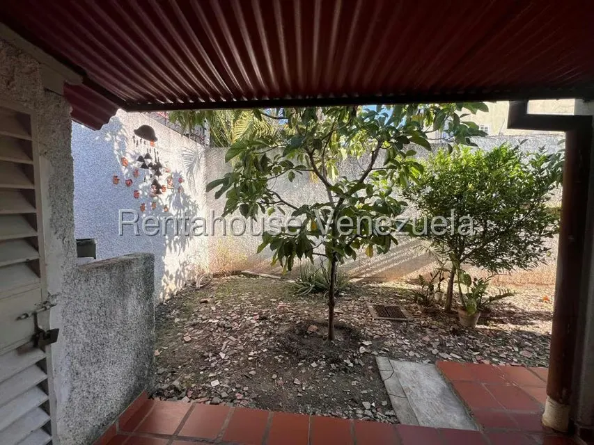 Casa (Duplex) en Alquiler en Centro, Lara - 27