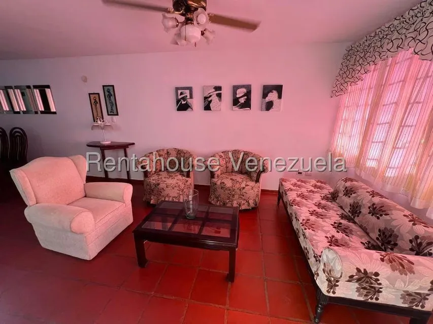 Casa (Duplex) en Alquiler en Centro, Lara - 4