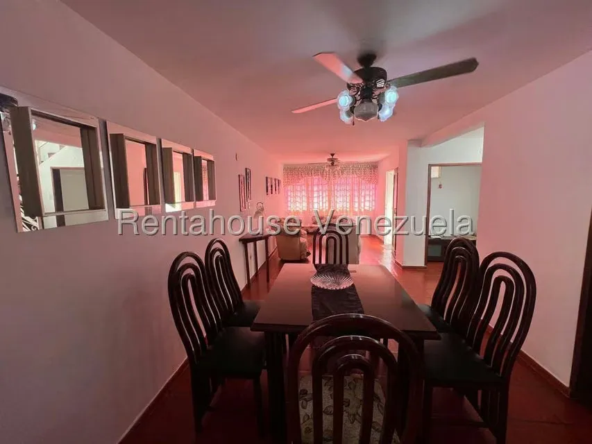 Casa (Duplex) en Alquiler en Centro, Lara - 7