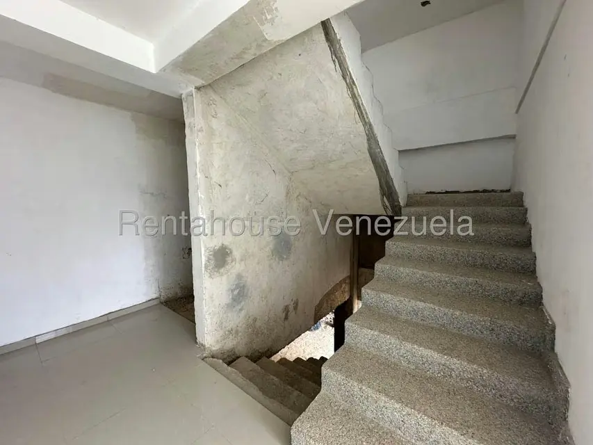 Comercial (Oficina) en Venta en El Limon, Aragua - 5