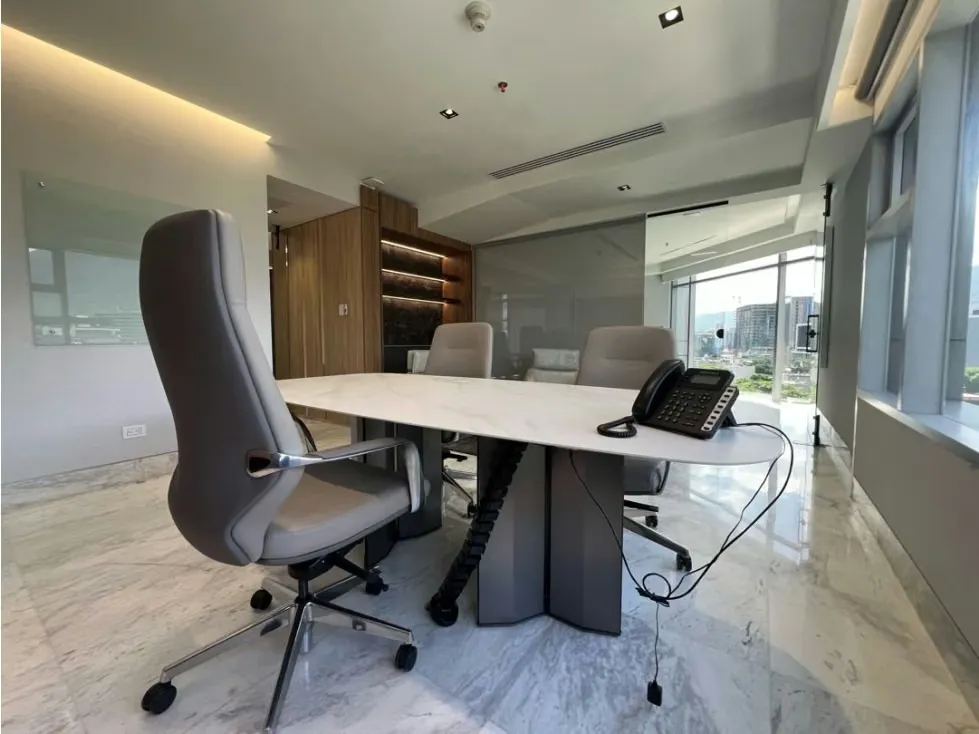 Vendo oficina 220m2 Las Mercedes 8147 - 12