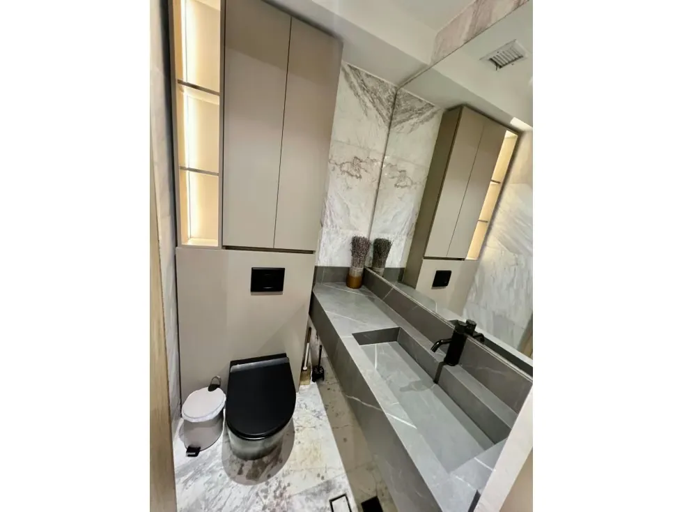 Vendo oficina 220m2 Las Mercedes 8147 - 27