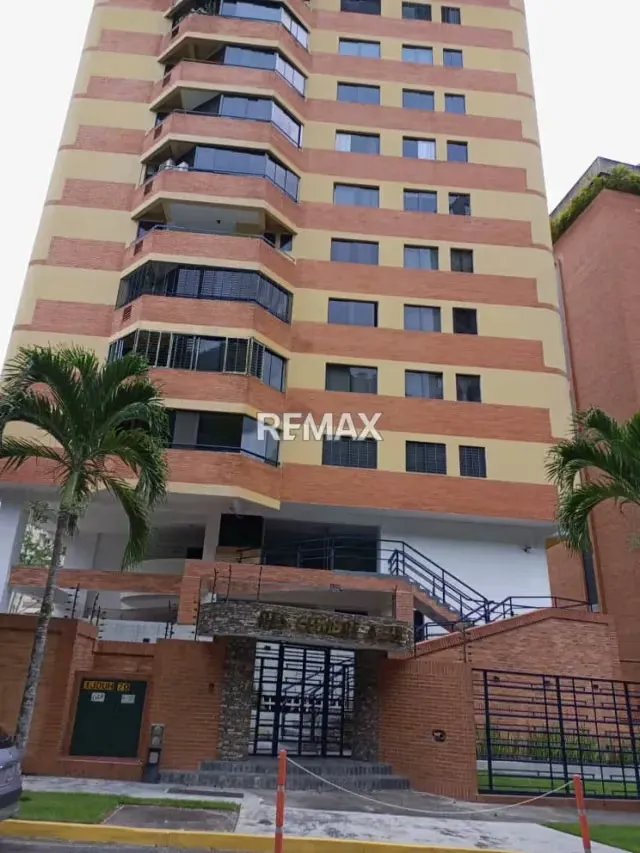 Venta de Apartamento en urb, La Trigalena Alta .E dif. Cumbre Azul