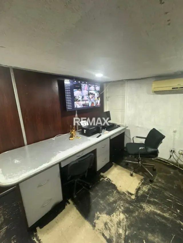 VENTA DE FONDO COMERCIO EN AV. PRINCIPAL EL LIMON - 13