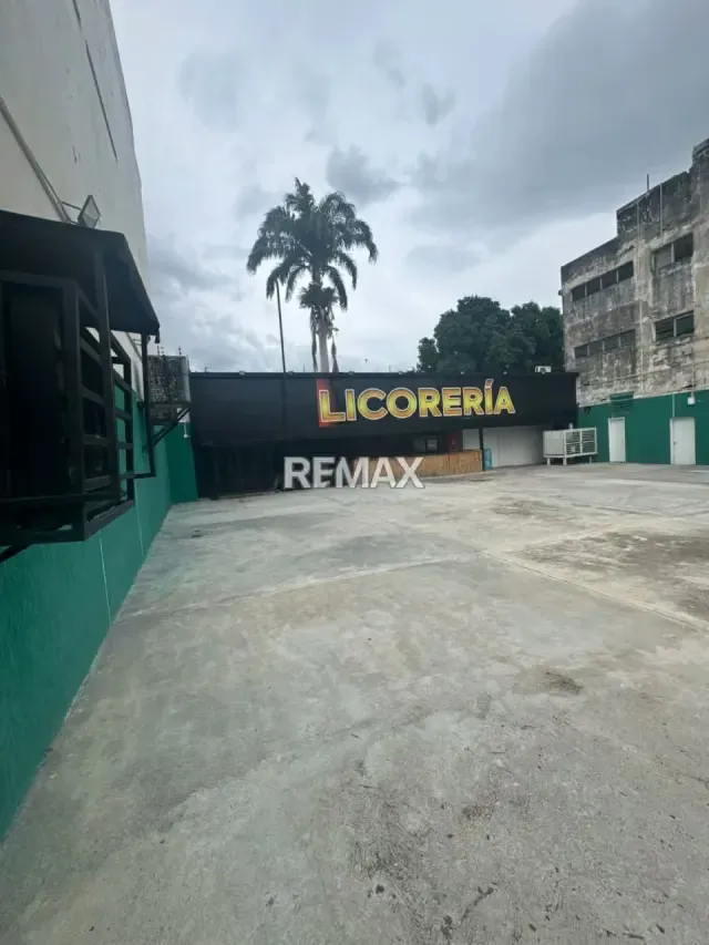 VENTA DE FONDO COMERCIO EN AV. PRINCIPAL EL LIMON - 17